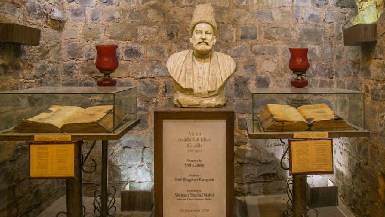 কলকাতার প্রেমে আচ্ছন্ন ছিলেন মির্জা গালিব