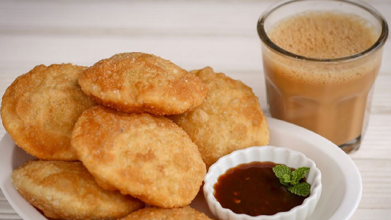 ‘টা’ ছাড়া বাঙালির জমে না চা