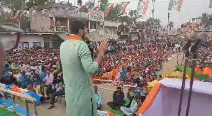 শুভেন্দুর স্লোগান ‘ব্রাশ আপ’ করে দিলেন দেবাংশু