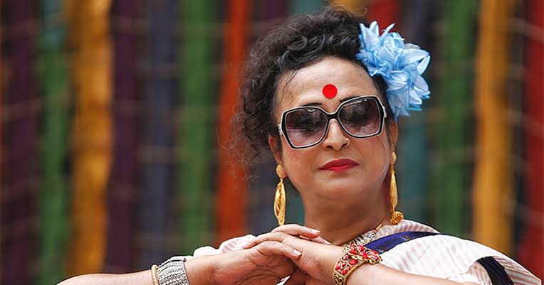 রূপান্তরকামী নারীকে কোন চোখে দেখে বাংলার সমাজ? মুখোমুখি মানবী