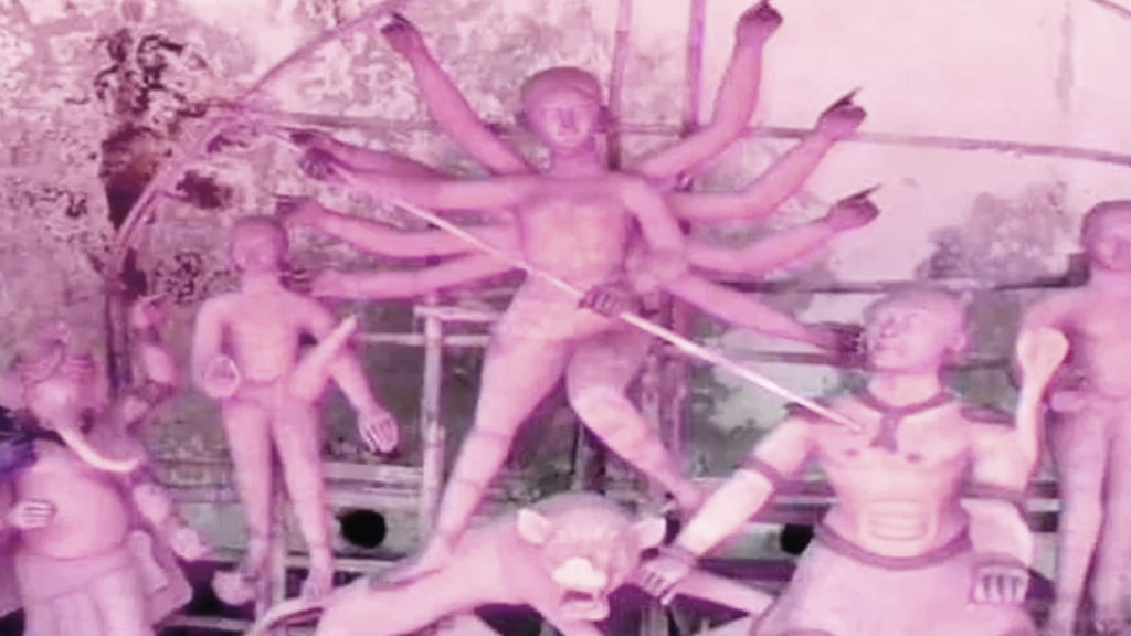 বাংলার দুগ্গা পুজো: পুরুলিয়ার রাজাহেঁসলা রাজবাড়ির এই পুজোর নেপথ্যে কোন ইতিহাস?