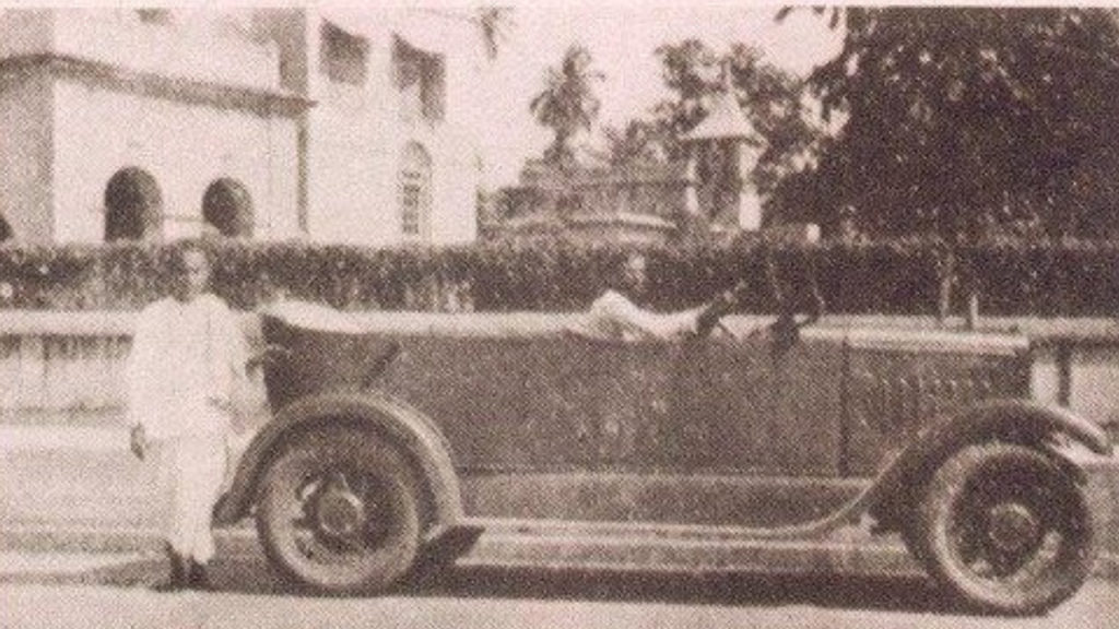 কলকাতার বিশ্বকর্মাকে চেনেন?