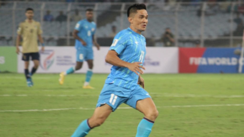 আজ যুবভারতীতে কুয়েতের বিরুদ্ধে শেষ ম্যাচ খেলে ফুটবল দুনিয়াকে বিদায় জানালেন সুনীল ছেত্রী