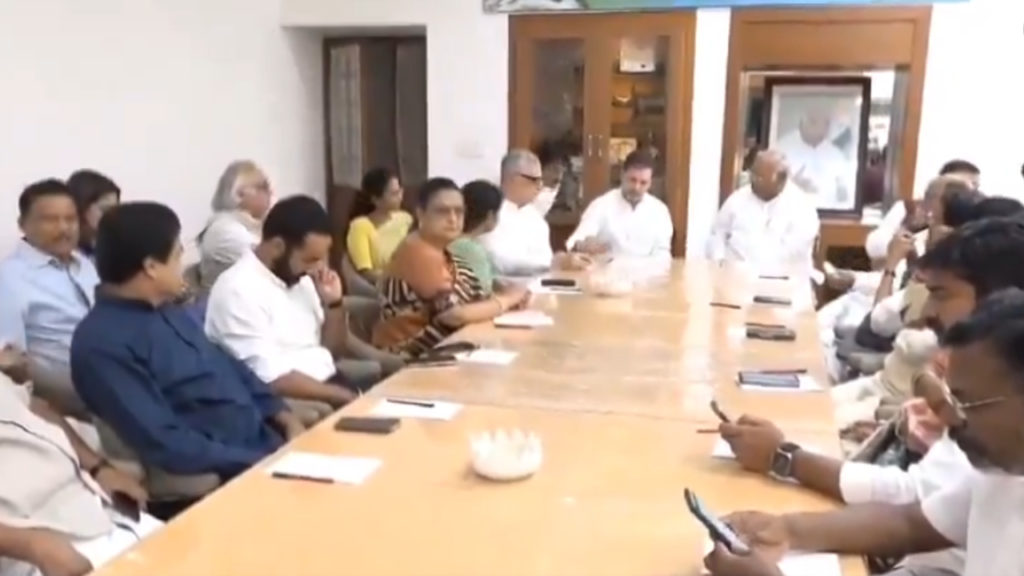 #BREAKING আগামীকাল লোকসভা এবং রাজ্যসভায় NEET এবং অন্যান্য বিষয় নিয়ে আলোচনা চেয়ে নোটিস দেবে INDIA জোট