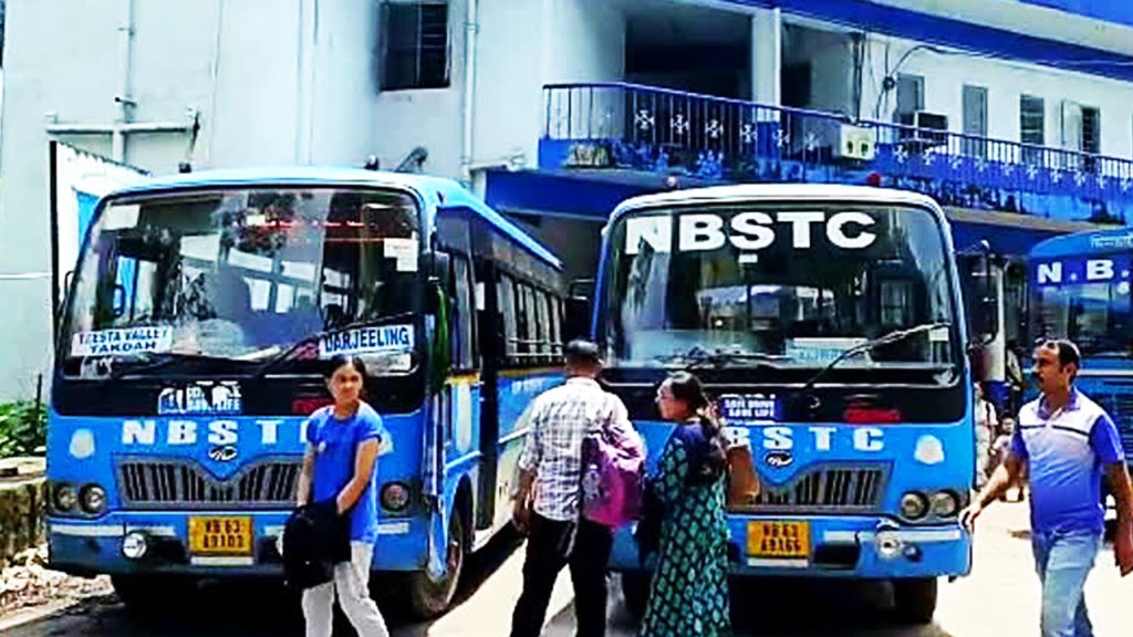 ঘুরে দাঁড়াচ্ছে NBSTC, পুজোয় ঠিকা ও অস্থায়ী কর্মীদের বোনাস দেওয়ার সিদ্ধান্ত