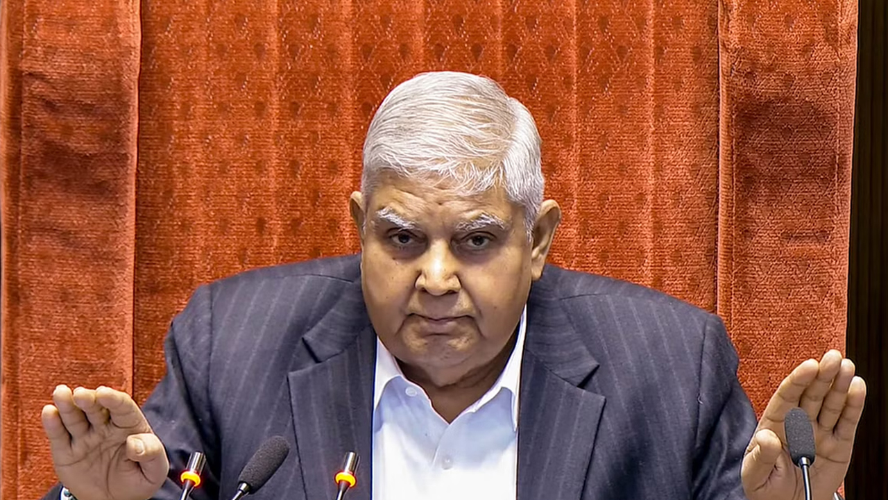 রাজ্যসভার চেয়ারম্যান ধনখড়ের সঙ্গে আর রাজনৈতিক সৌজন্য নয়! বিরোধীদের একাংশ কী সিদ্ধান্ত নিচ্ছে?