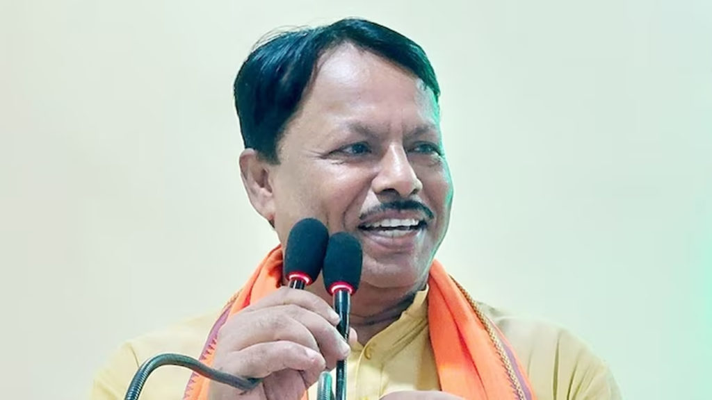 মধ্যপ্রদেশের পর উত্তরপ্রদেশের BJP নেতার ‘কীর্তি’ ফাঁস! পার্টি অফিসে মহিলা কর্মীর সঙ্গে অশ্লীলতা