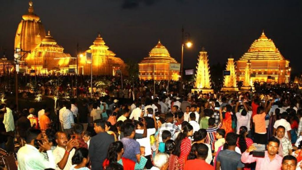 জগন্নাথধাম দীঘায় উপচে পড়ছে ভিড়, টোটো চালক থেকে হোটেল মালিক চওড়া হাসি সকলের মুখে