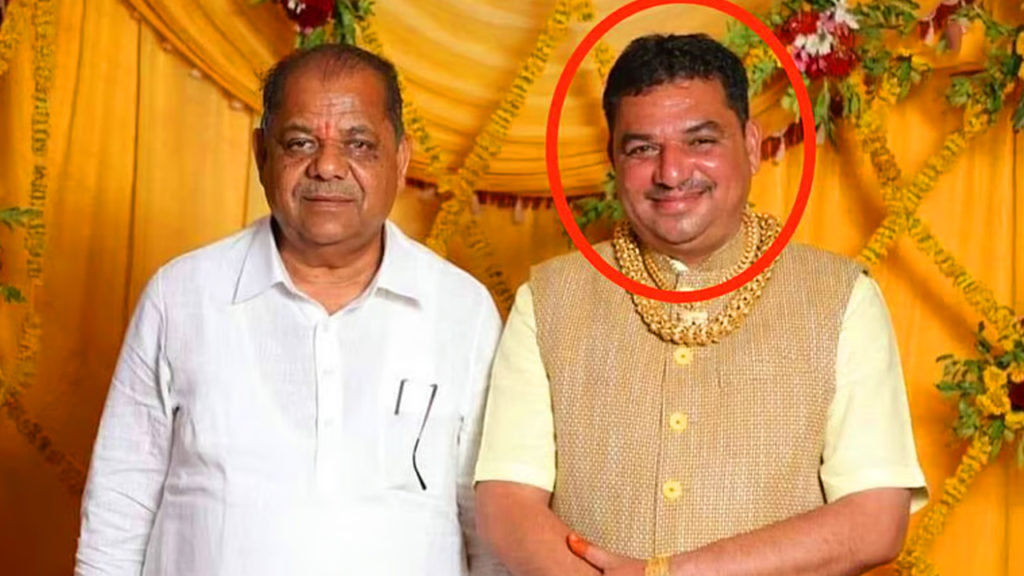 গুজরাতে বিজেপির ১০০-দিনের-দুর্নীতি, গ্রেপ্তার মন্ত্রীর ছেলে