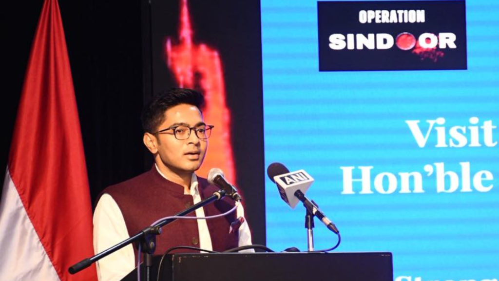 PoK ফেরৎ নেওয়ার ডাক দিলেন অভিষেক বন্দ্যোপাধ্যায়