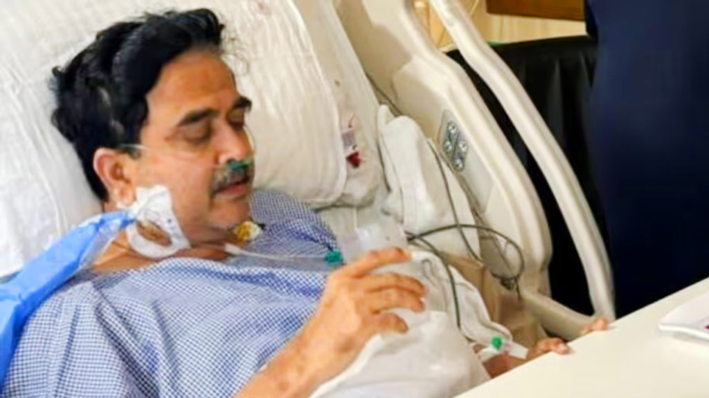 অভিজিৎ গঙ্গোপাধ্যায়ের শারীরিক অবস্থার অবনতি, নিয়ে যাওয়া হচ্ছে দিল্লি