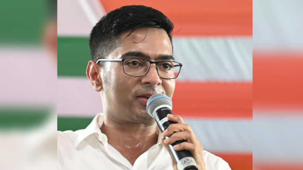 ‘শ্রদ্ধার্ঘ্য’ রুখতে চক্রান্ত? ৭৬ হাজার বাসিন্দার কাছে পাঠাব BJP-র ষড়যন্ত্রের প্রমাণ, হুঁশিয়ারি অভিষেকের