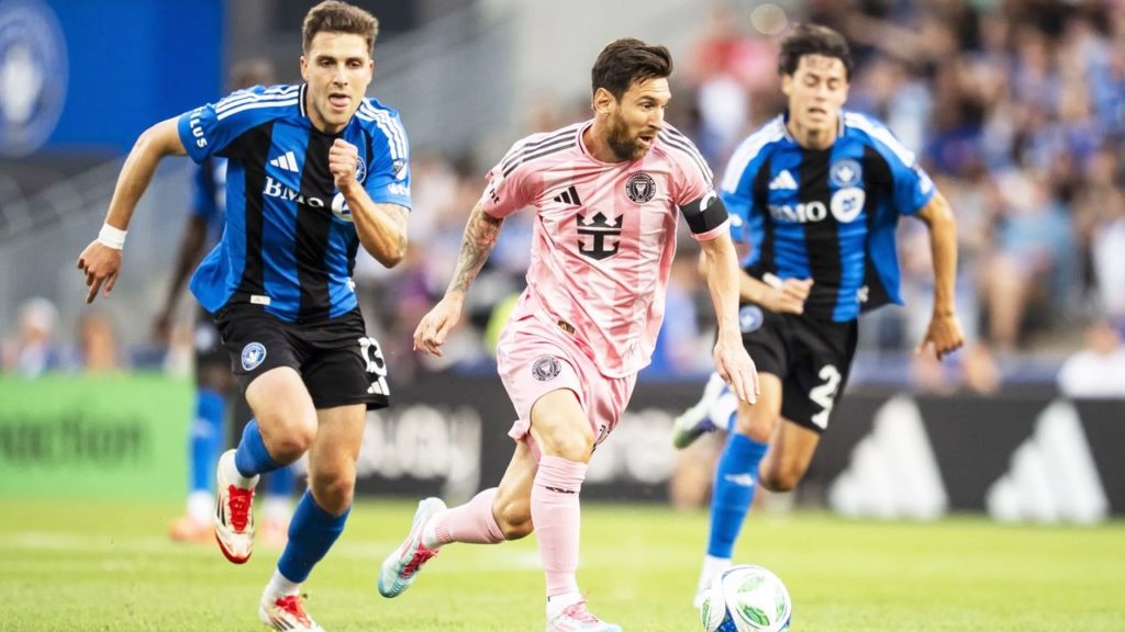 এখনও ভয়ঙ্কর Lionel Messi! পাঁচ জনকে কাটিয়ে গোল করে ১৮ বছর আগের স্মৃতি ফেরালেন