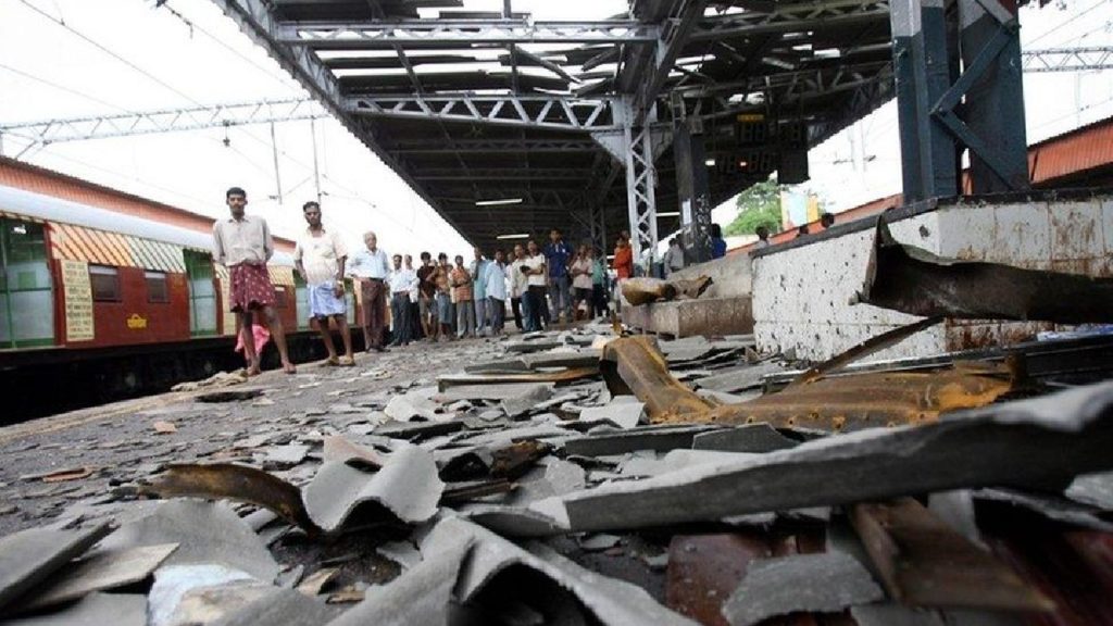 2006 Mumbai train blasts: অভিযুক্তরা বেকসুর খালাস