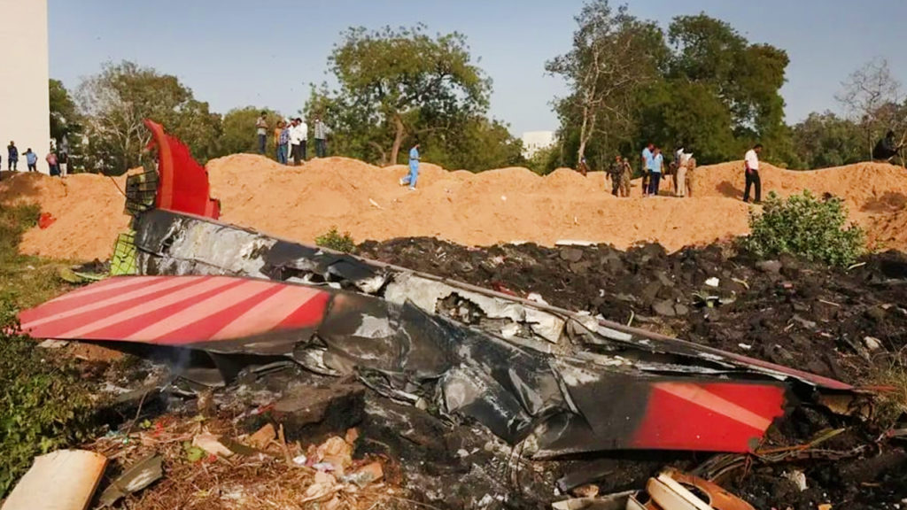 Ahmedabad Plane Crash: বিমান দুর্ঘটনার তদন্তের প্রাথমিক রিপোর্ট জমা পড়ল Civil Aviation মন্ত্রকে