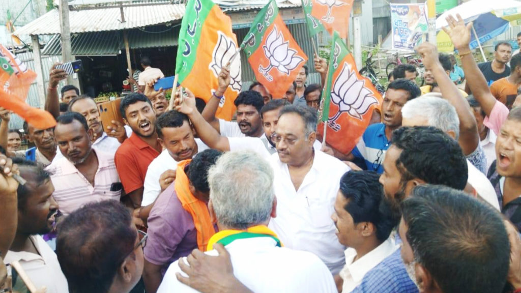 উত্তরবঙ্গে পা দিতেই গোষ্ঠী কোন্দলের আঁচ পেতে শুরু করলেন BJP’র রাজ্য সভাপতি শমীক ভট্টাচার্য