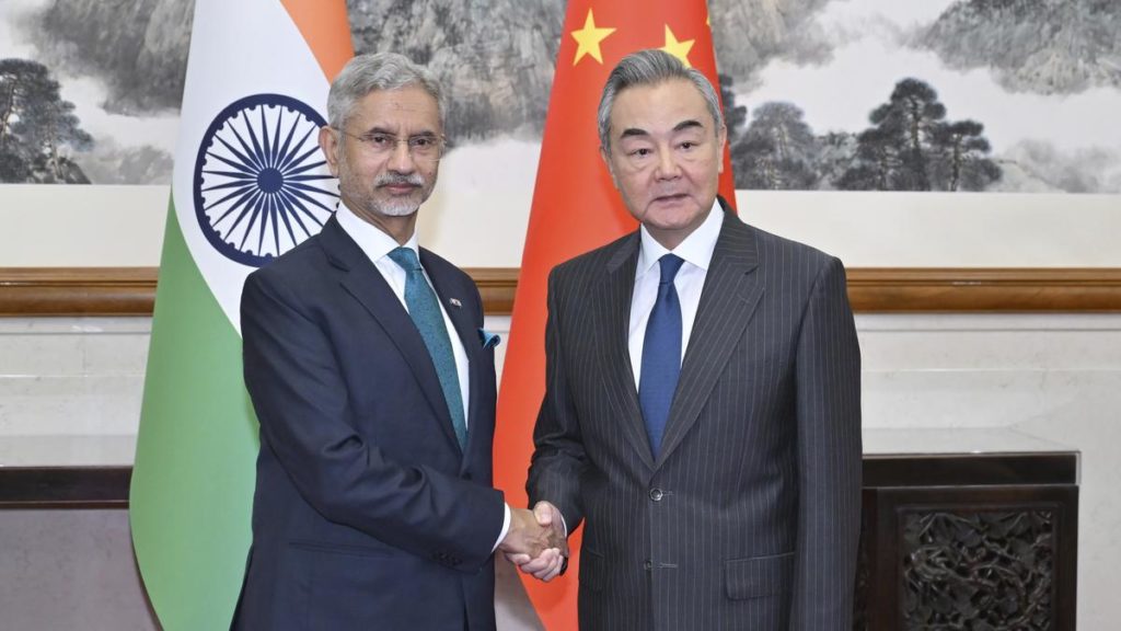 India-China Meet: দিল্লিতে জয়শঙ্কর-ওয়াং ই বৈঠক, ‘3 Mutuals’-এর বার্তা ভারতের বিদেশমন্ত্রীর