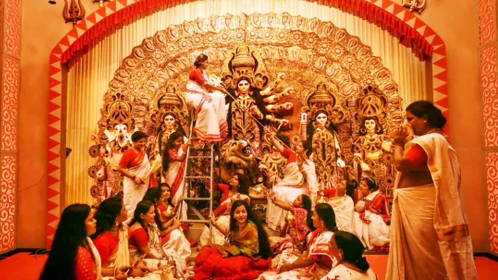 মুখ্যমন্ত্রীর পুজোর অনুদানের জের, ক্রমশ বাড়ছে মহিলা পরিচালিত দুর্গাপুজোর সংখ্যা