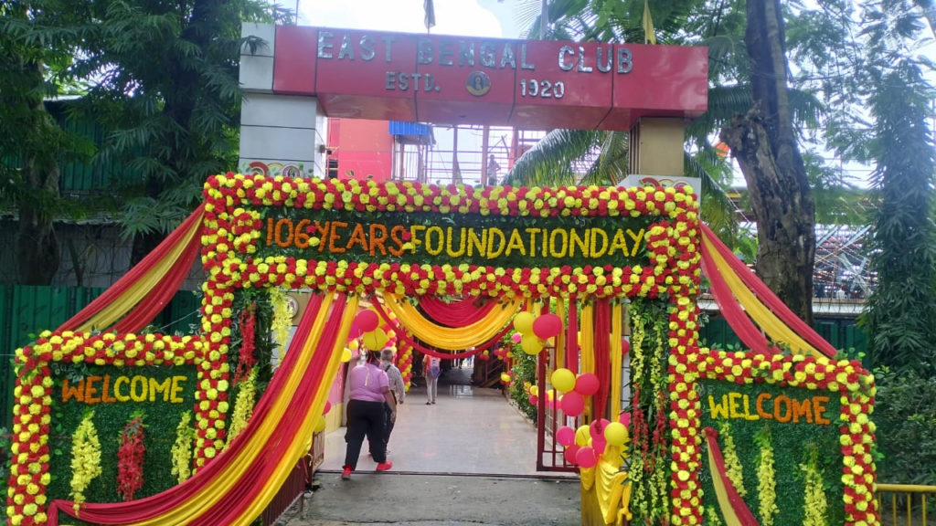 ইস্টবেঙ্গলের ১০৬তম প্রতিষ্ঠা দিবসে ঐতিহাসিক শিল্ড জয়ের সুবর্ণজয়ন্তীর উদযাপন