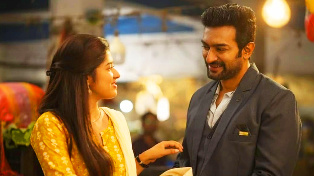 জীতু-দিতিপ্রিয়ার দ্বন্দ্বের অবসান! অভিমান ছেড়ে শেষমেশ মিলেই গেলেন আর্য্য-অপর্ণা