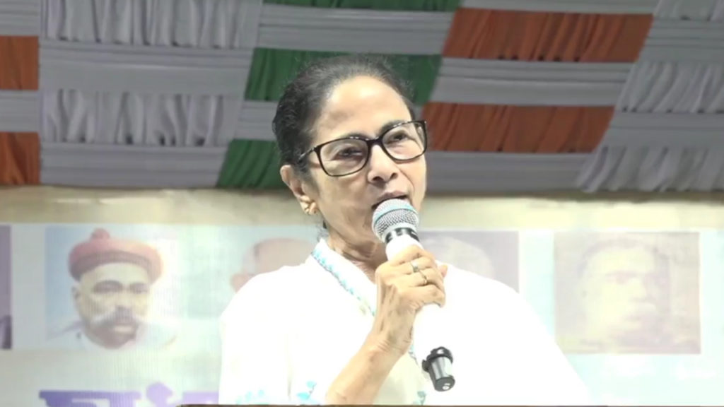 TMCP Foundation Day: ২৮ আগস্ট মেয়ো রোডে মহাসমাবেশ, ছাব্বিশের লড়াইয়ে সুর বেঁধে দেবেন মমতা?