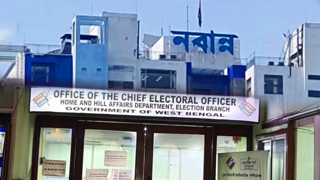 SIR নিয়ে চিঠি-পাল্টা চিঠিতে সরাসরি বিরোধে রাজ্য সরকার ও জাতীয় নির্বাচন কমিশন