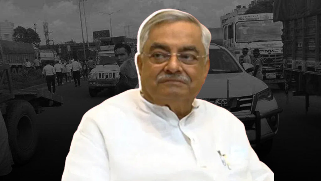 দুর্ঘটনার কবলে রাজ্যের পঞ্চায়েত ও গ্রাম উন্নয়ন মন্ত্রীর গাড়ি, কেমন আছে তিনি?