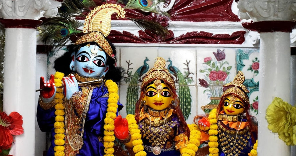 আজ ললিতা সপ্তমী, আগামিকাল রাধাষ্টমী: নবদ্বীপের রাধামদন গোপাল মন্দিরে উৎসবের আবহ