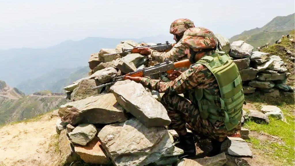 Indian Army: জম্মু-কাশ্মীরে সেনা-জঙ্গি মুখোমুখি, কিশ্তওয়ারে চলছে এনকাউন্টার