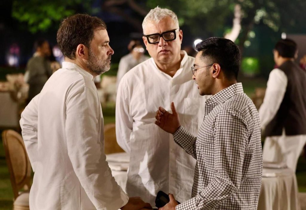 INDIA Dinner Meet: মমতার অভিযোগই সত্য! ‘ভোট চুরি’র অভিযোগে নির্বাচন কমিশনের বিরুদ্ধে দেশজুড়ে আন্দোলনে রাহুল, অভিষেকরা INDIA Dinner Meet