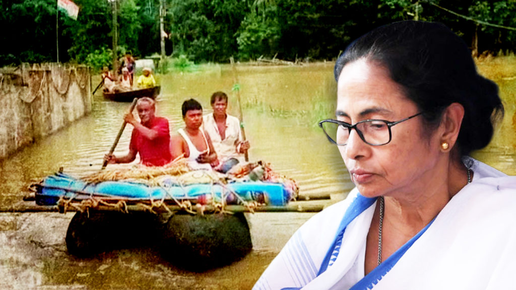 জলমগ্ন ঘাটালের বিস্তীর্ণ অংশ, পরিস্থিতি খতিয়ে দেখবেন মুখ্যমন্ত্রী মমতা বন্দ্যোপাধ্যায়