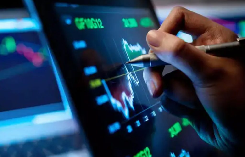 Monday Stock Watch: সোমবার লক্ষীলাভের জন্য নজরে রাখুন পাঁচটি শেয়ার