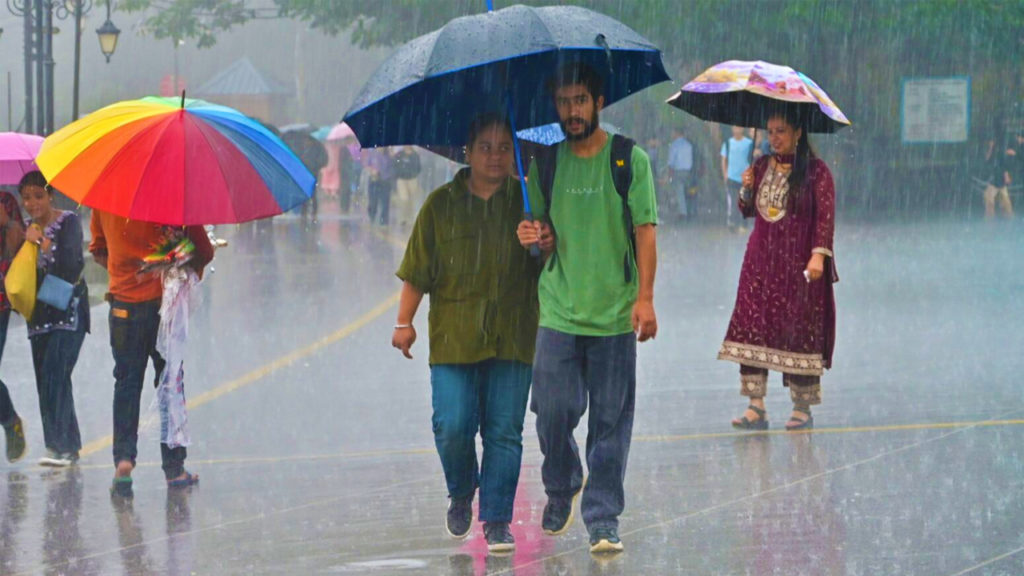 Weather Update: রাজ্যের কোন জেলায় ভারী বৃষ্টির পূর্বাভাস দিল আবহাওয়া দপ্তর?