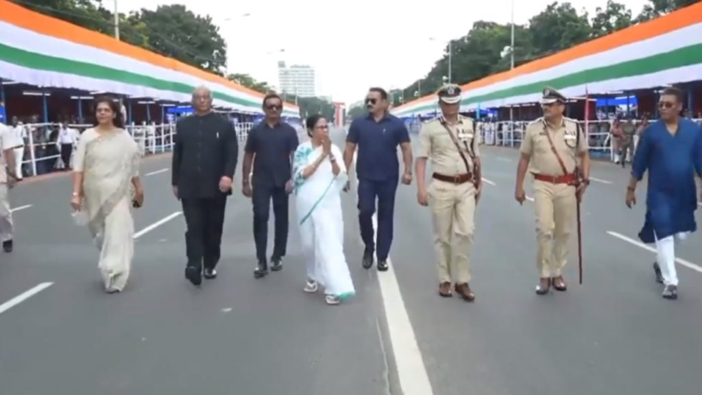 🔴 LIVE রেড রোডে স্বাধীনতা দিবস উদযাপন