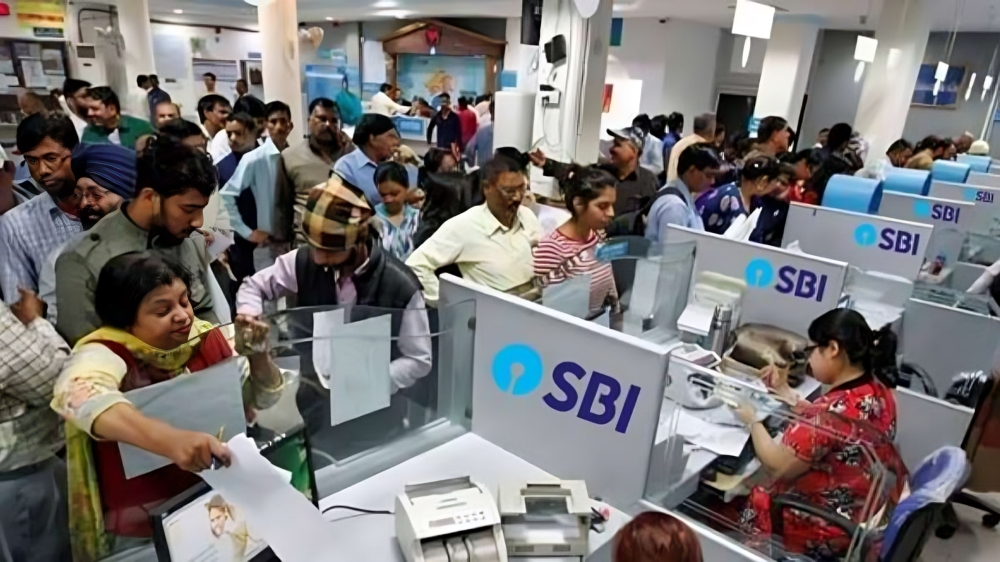 SBI: গৃহ লোনে বেসিস পয়েন্ট বাড়ালো স্টেট ব্যাঙ্ক, বাড়তে পারে সুদ