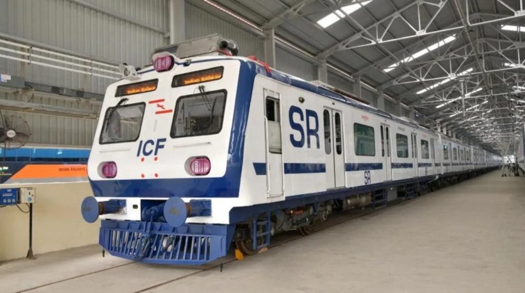 পুজোর আগে চমক! শিয়ালদহ ডিভিশনে ছুটবে দু’টি নতুন AC Local Train