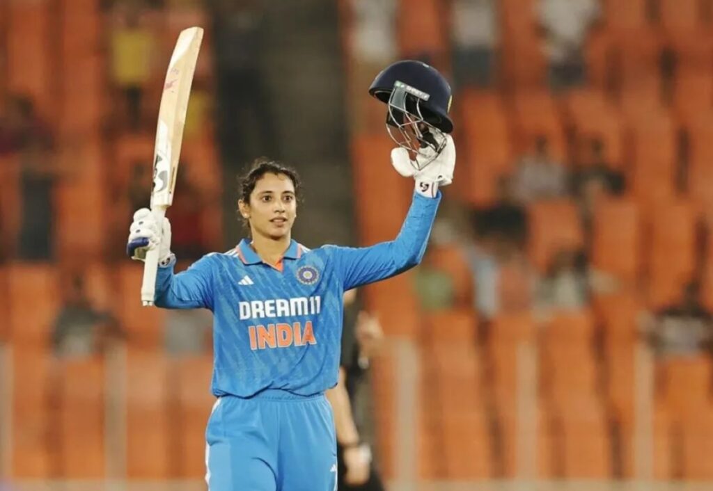 জোড়া সেঞ্চুরির দৌলতে আইসিসি র‍্যাঙ্কিংয়ে এক নম্বরে ভারতীয় তারকা স্মৃতি মান্ধানা