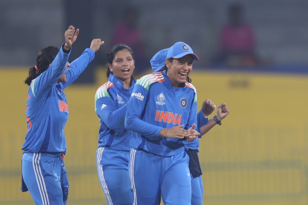 Women’s World Cup Ind vs Pak: সূর্যকুমারদের পর হরমনপ্রীতরাও!  পাকিস্তানকে ৮৮ রানে হারিয়ে জয়ী ভারতের মেয়েরা