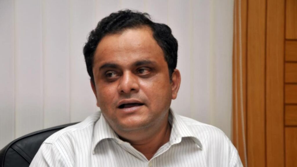 “বিজেপি চিরন্তন মিথ্যাবাদী!” শিক্ষাক্ষেত্রে সমালোচনার জবাবে পাল্টা তোপ ব্রাত্য বসুর