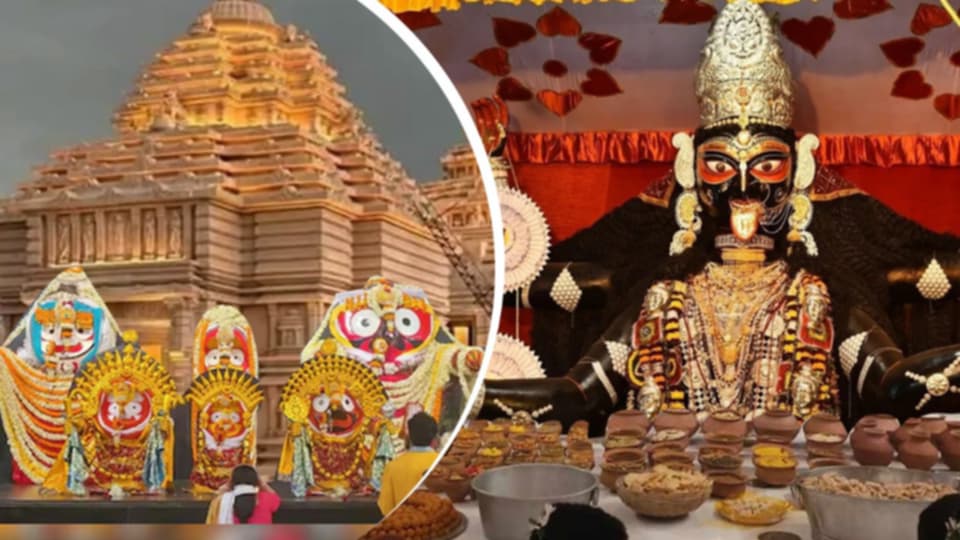 কালীপুজোর সন্ধ্যায় দীঘার জগন্নাথদেবের প্রসাদ অর্পণ নৈহাটির বড়মাকে