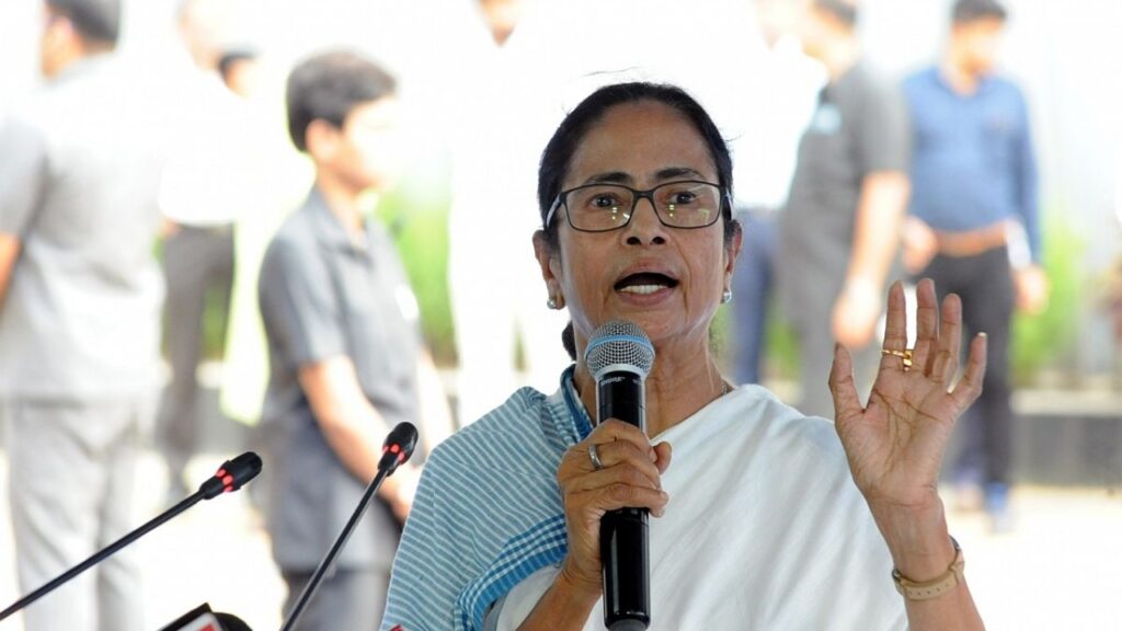 বিধ্বস্ত উত্তরবঙ্গ! সোমবারই পৌঁছচ্ছেন মমতা বন্দ্যোপাধ্যায়