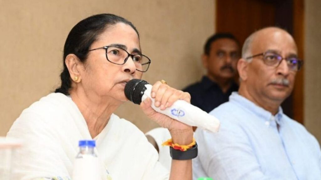 রবিতেই উত্তরবঙ্গে হাজির অর্ধেক নবান্ন, আজ পৌঁছবেন মমতা