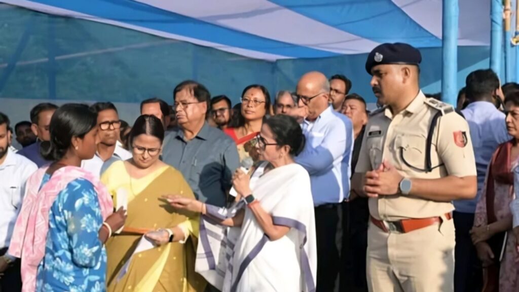 উত্তরবঙ্গে ভয়াবহ বন্যার কারণ ব্যাখ্যা করে বার্তা মমতার, কী বললেন তিনি?