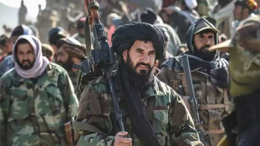 পাকিস্তানী হামলার প্রত্যুত্তরে আফগান সেনার আক্রমণে মৃত ১৫ পাকিস্তানী সৈনিক