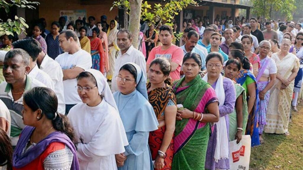 ভোটের মুখে ১২ রাজ্যে SIR, বাদের খাতায় অসম! কী ব্যাখ্যা কমিশনের?