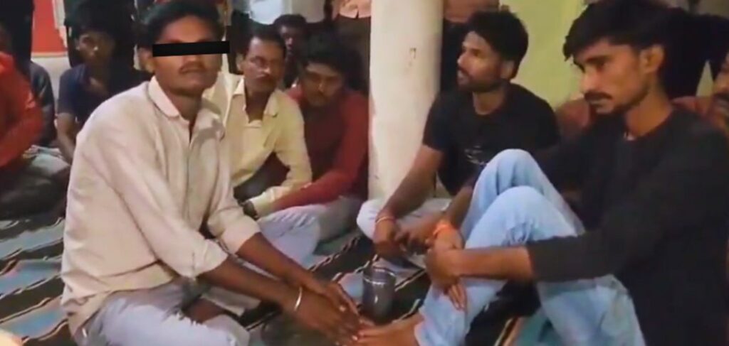 ডবল ইঞ্জিন মধ্যপ্রদেশে জাতপাতের লাঞ্ছনা! ব্রাহ্মণের পা ধুইয়ে জল খেতে বাধ্য করা হল দলিত যুবককে