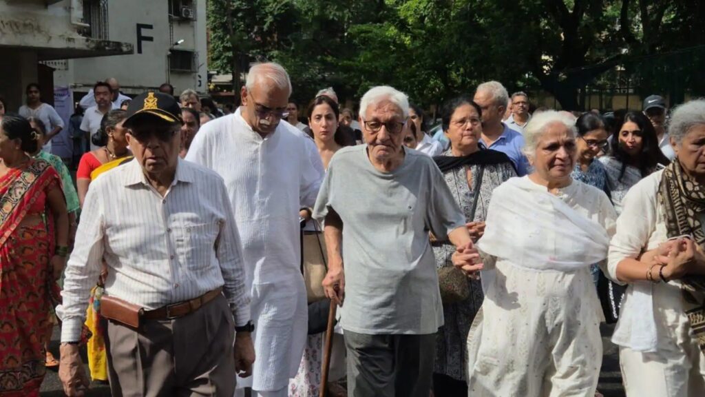 Ahmedabad plane crash: বিচারবিভাগীয় তদন্তের দাবিতে শীর্ষ আদালতে নিহত ক্যাপ্টেনের বাবা