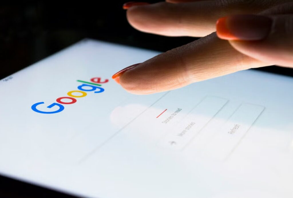 ফাঁদে পা দিচ্ছেন না তো! Google-এ এমন কিছু সার্চ করলেই চরম বিপদ