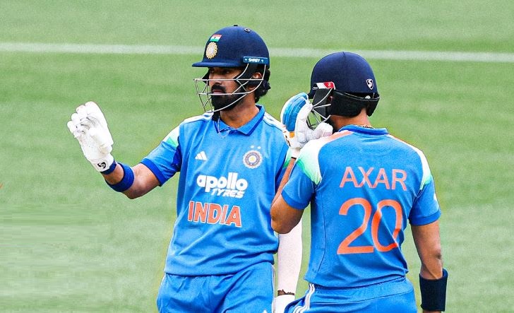 স্মরণীয় Comeback হল না রোহিত, কোহলির! অস্ট্রেলিয়ার টার্গেট ১৩১