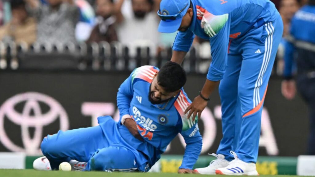 শ্রেয়স আইয়ারের চোটে চিন্তায় ভারতীয় ক্রিকেট! তাঁর মাঠে ফেরা এখন বিশ বাও জলে